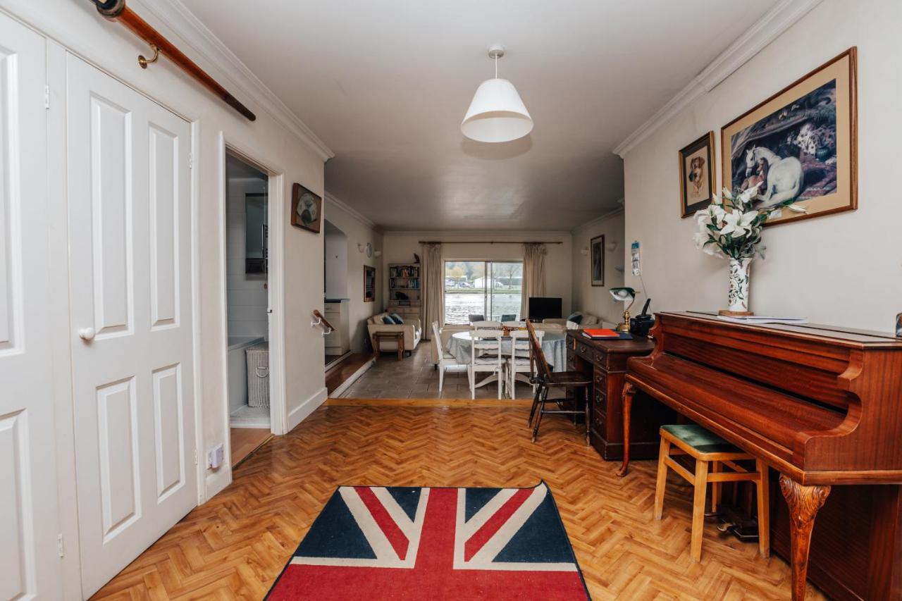 Water'S Edge Apartamento Henley-on-Thames Exterior foto